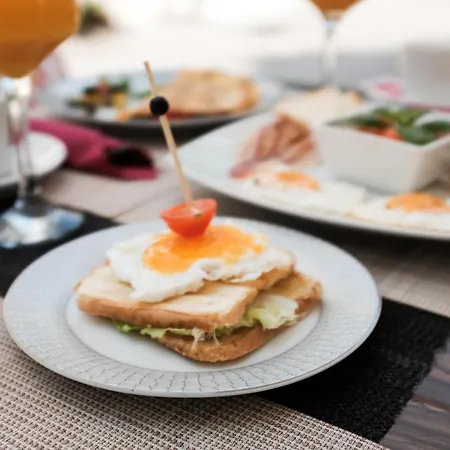 Bed and breakfast Mediterra 4*