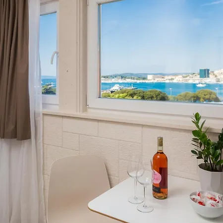 Mediterra Bed and Breakfast