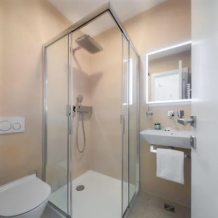Mediterra Bed and Breakfast 4*